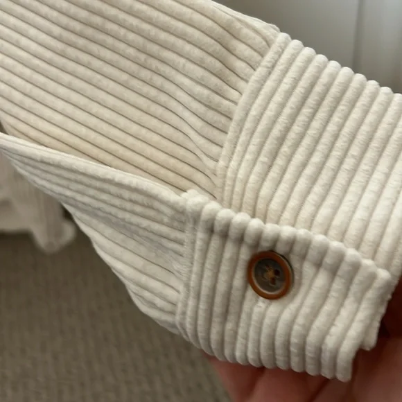 Brand new corduroy shirt/jacket. - Picture 5 of 5